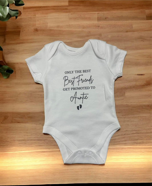 Personalised best friend announcement vest